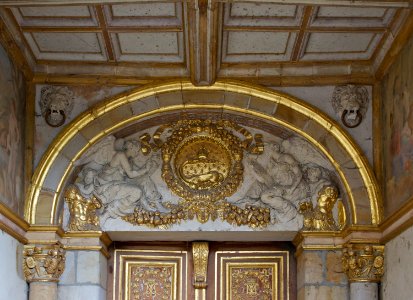 Fronton Porte Dorée Fontainebleau