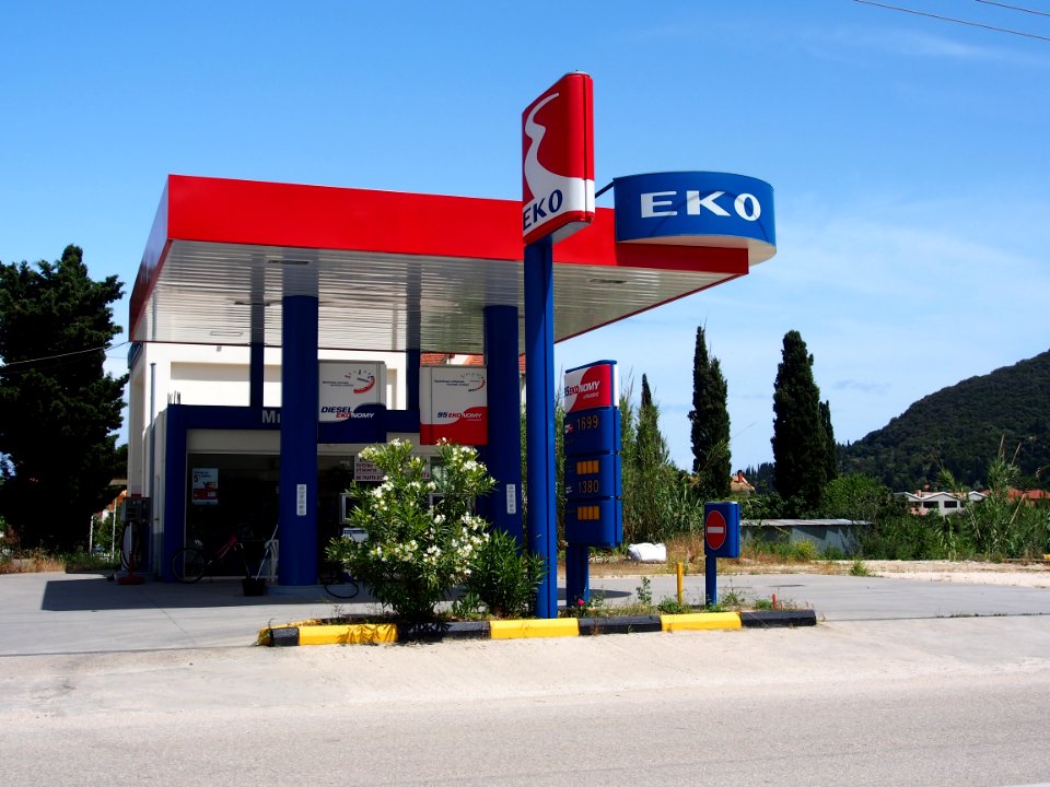 Fuel station EKO, pic2