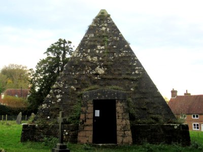 Fuller's pyramid, Brightling photo