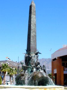 Fuengirola - Rotonda y Fuente del Obelisco 2