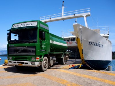 Fuel bowser Volvo F12