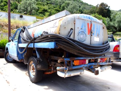 Fuel bowser Datsun 1500, AVIN, pic8