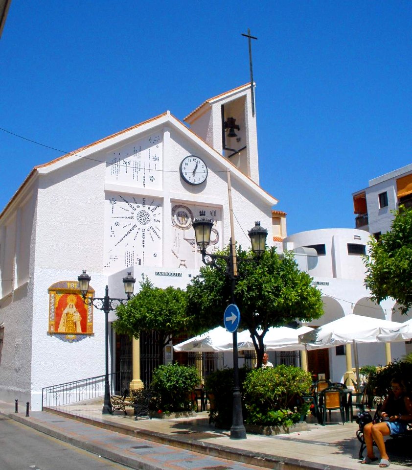 Fuengirola - Iglesia de la Virgen del Carmen y Santa Fe de Los Boliches 1