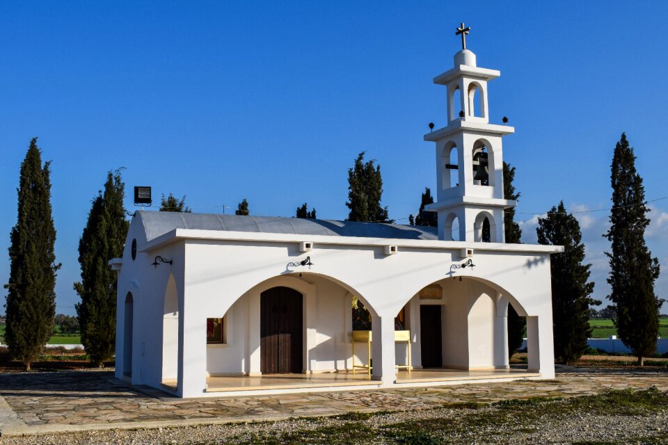 Monument eoka religion