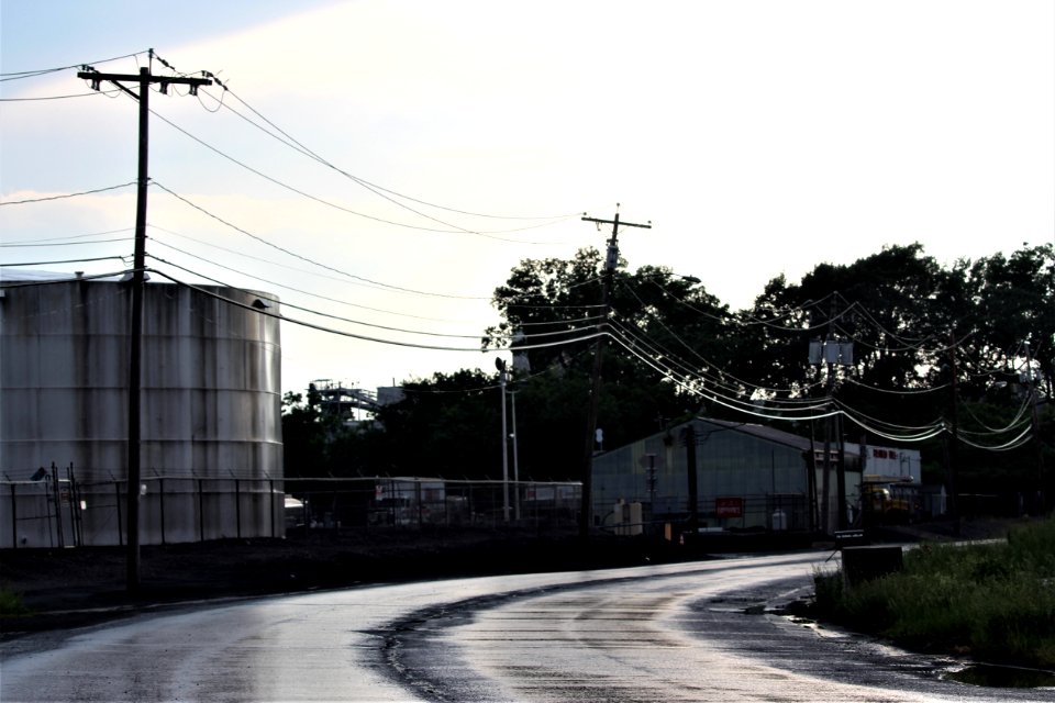 Fuel tanks in the Port of Rensselaer