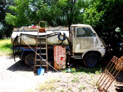 Fuel bowser Toyota, Aegean, pic1