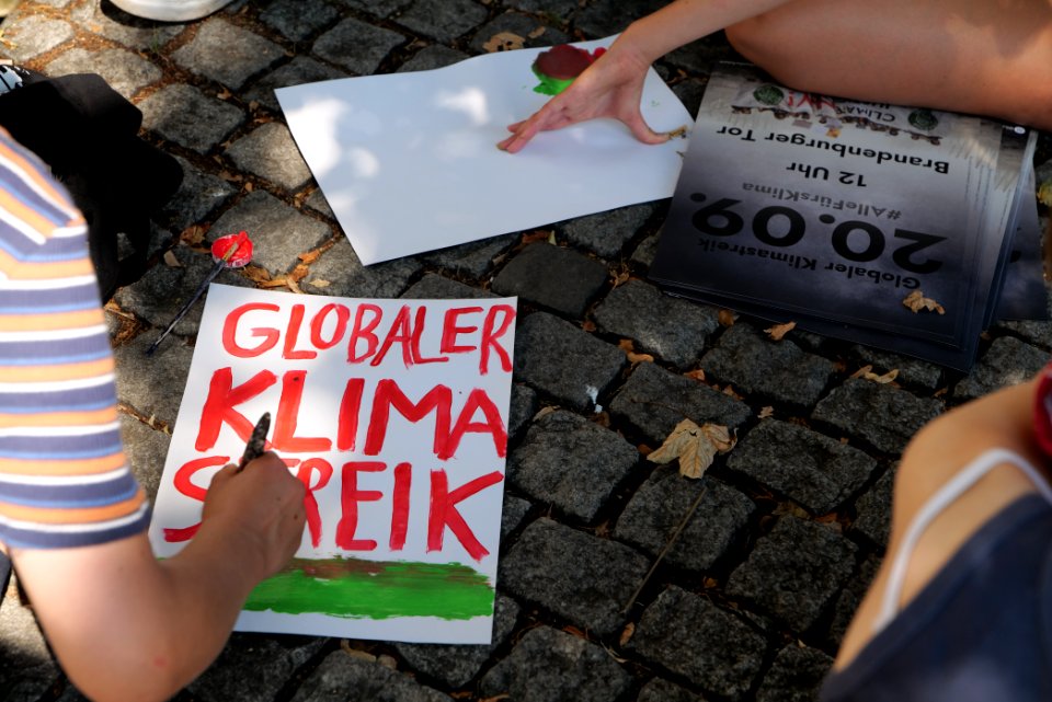 FridaysForFuture protest Berlin Spreewaldplatz 2020-08-07 12