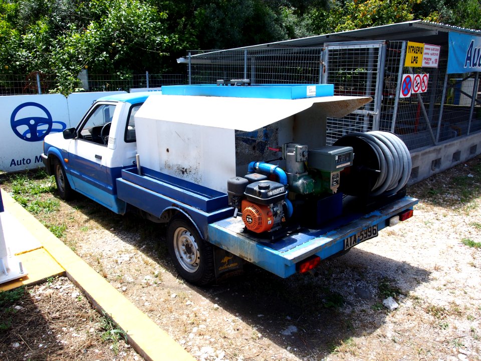 Fuel bowser Mazda B1600, Ehiv, pic3