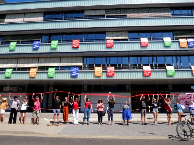 FridaysForFuture protest Cottbus red line at LEAG headquater 26-07-2019 10