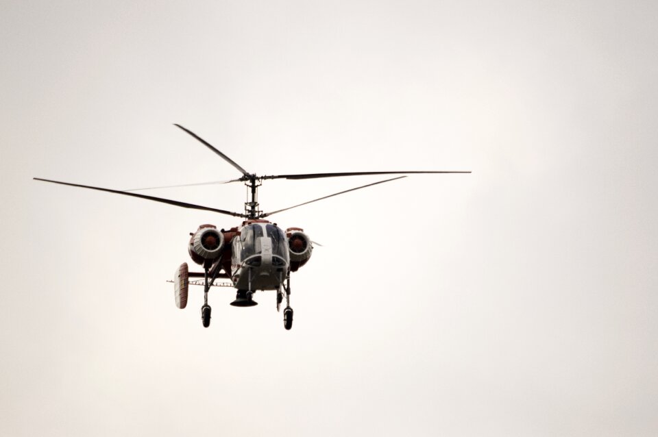 Helicopter fly air