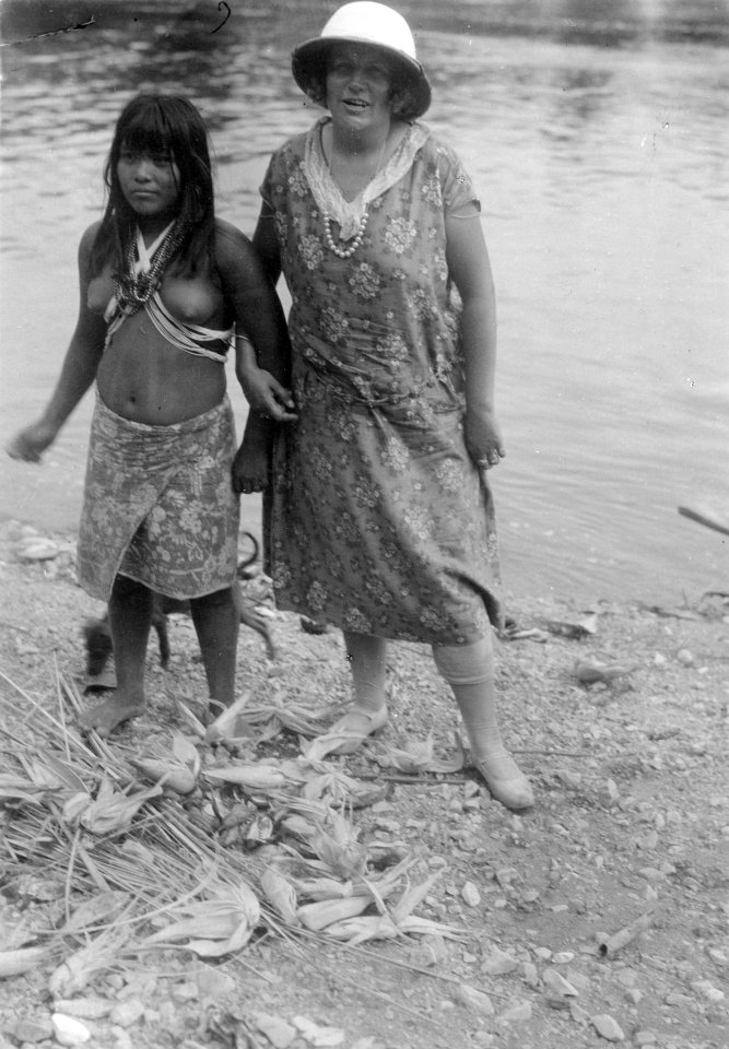 Friherrinnan Olga Nordenskiöld och indianska. Chocó. Colombia - SMVK - 004123