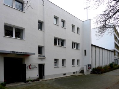 Friedenskirche (Berlin-Friedenau) Straßenfront