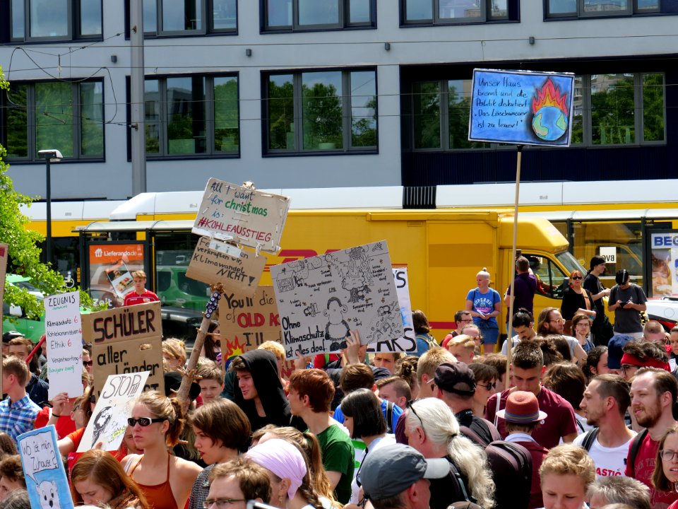 FridaysForFuture protest Berlin Invalidenpark 28-06-2019 03