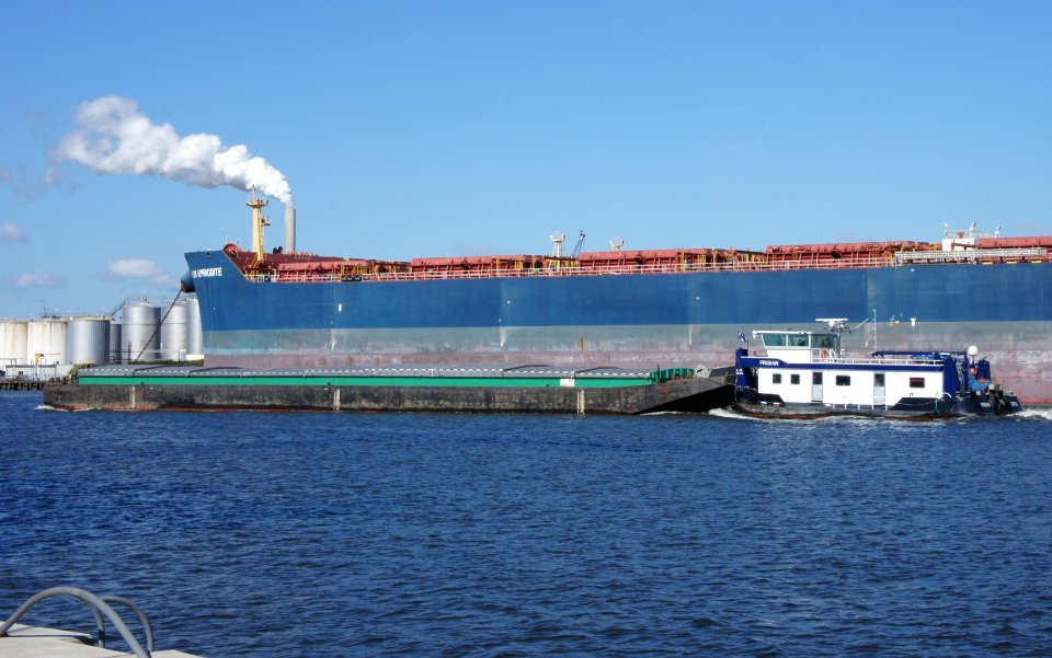 Frisian - ENI 06002897 & Arie - ENI 02327076, Mercuriushaven, Port of Amsterdam