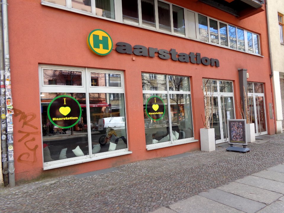 Friseur Haarstation in Berlin-Mitte
