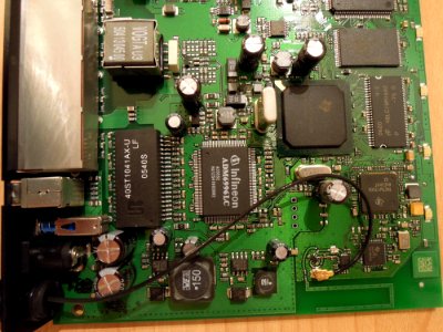 Fritz!Box 7170v1 Platinenvorderseite ADM6996LC von Infineon