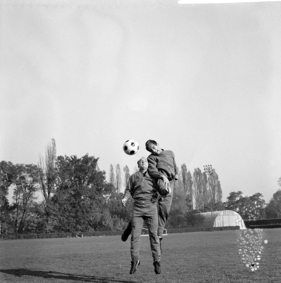 Frits Flinkevleuge in kopduel met Jos Vonhof, Bestanddeelnr 918-3474