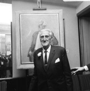 Frits Schiller op zijn verjaarsreceptie in het Schiller Hotel aan het Amsterdams, Bestanddeelnr 919-7781
