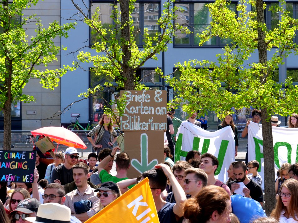 FridaysForFuture protest Berlin 26-04-2019 10