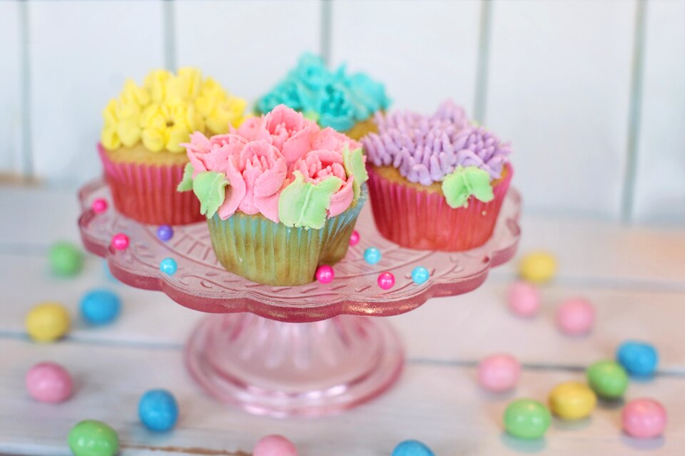 Easter cake celebration