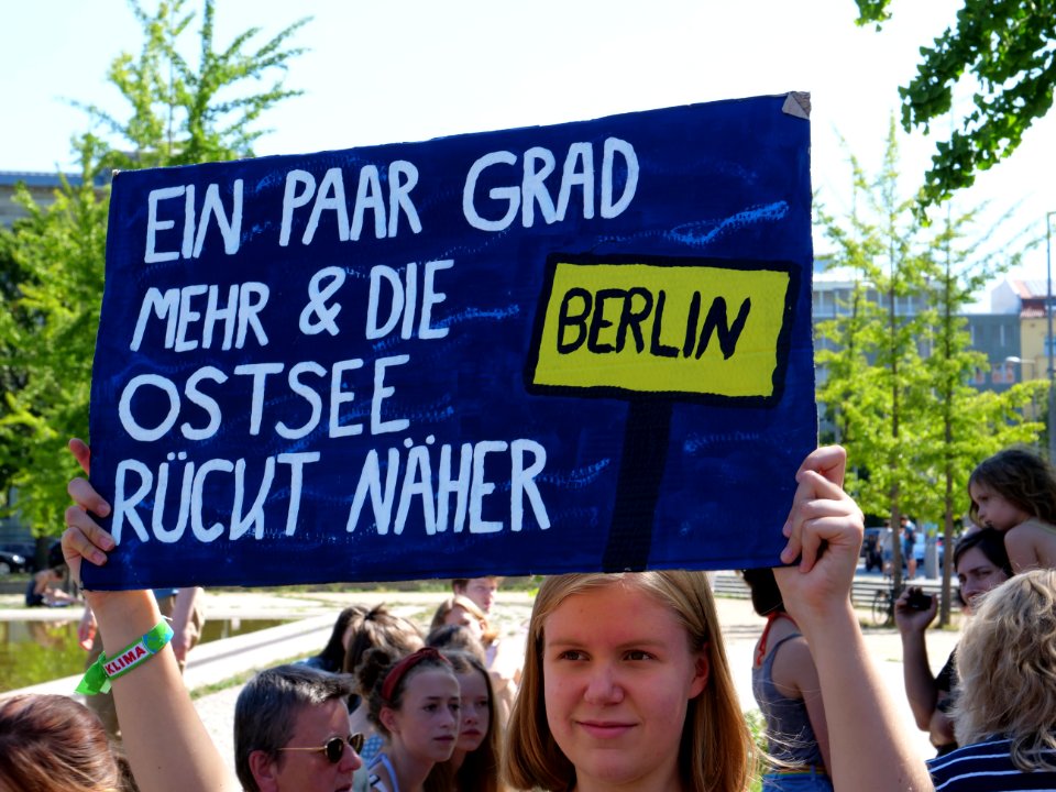 FridaysForFuture protest Berlin 26-07-2019 14