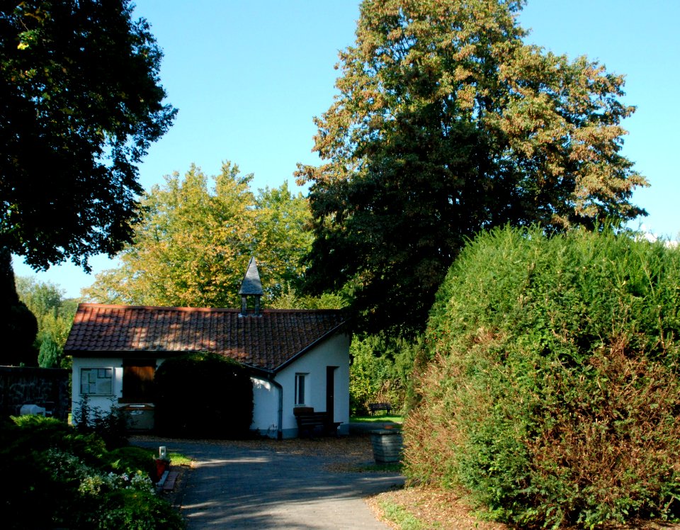 Friedhofshalle, Friedhof Ffm Hausen 44