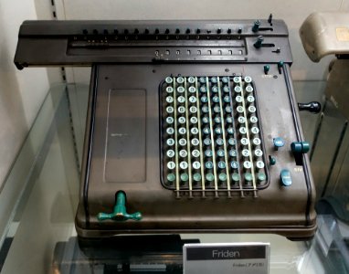 Friden calculator - Ridai Museum of Modern Science, Tokyo - DSC07580