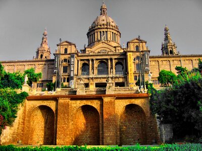 Monument city architecture