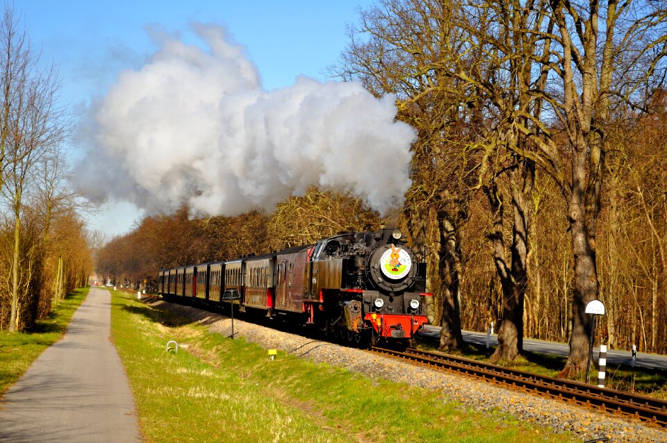 Steam locomotive easter rails