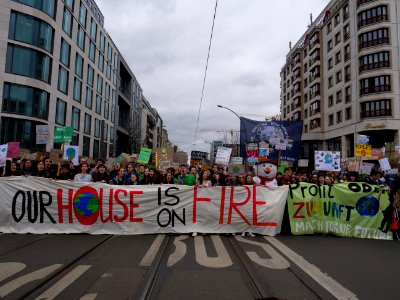 Front of the FridaysForFuture demonstration Berlin 29-03-2019 22