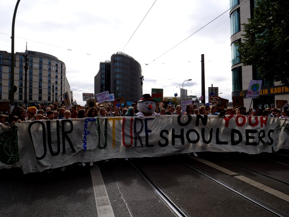 Front of the 3rd Global Climate Strike Berlin FridaysForFuture demonstration 32