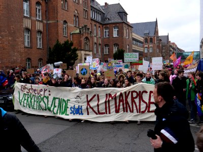Front banner of the FridaysForFuture demonstration Berlin 15-03-2019 25