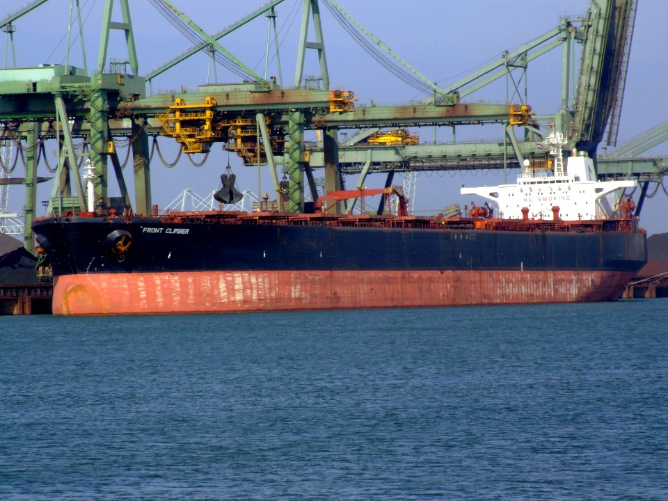 Front Climber - IMO 8906896 - Callsign S6MZ - photo2, Mississippi harbour, Port of Rotterdam, Holland 19-Apr-2007