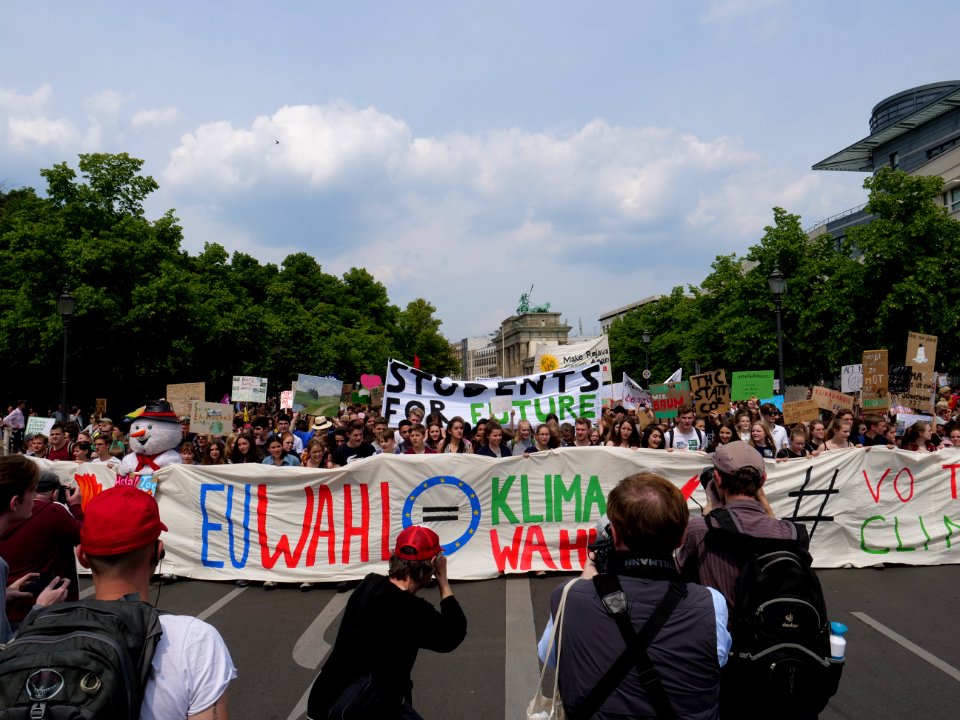 Front of the FridaysForFuture protest Berlin 24-05-2019 12