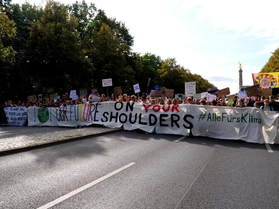 Front of the 3rd Global Climate Strike Berlin FridaysForFuture demonstration 105