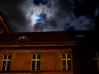 Front of Rathaus Spandau 04