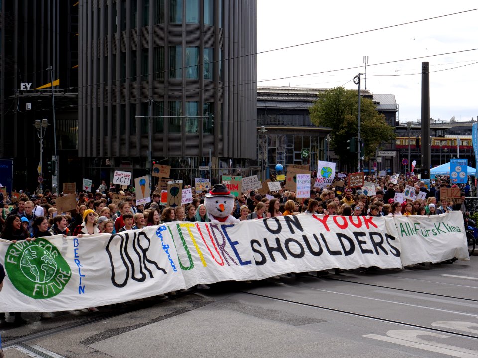Front of the 3rd Global Climate Strike Berlin FridaysForFuture demonstration 19