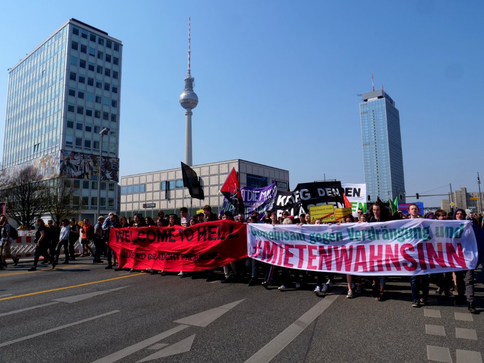 Front of the Mietenwahnsinn demonstration in Berlin 06-04-2019 06