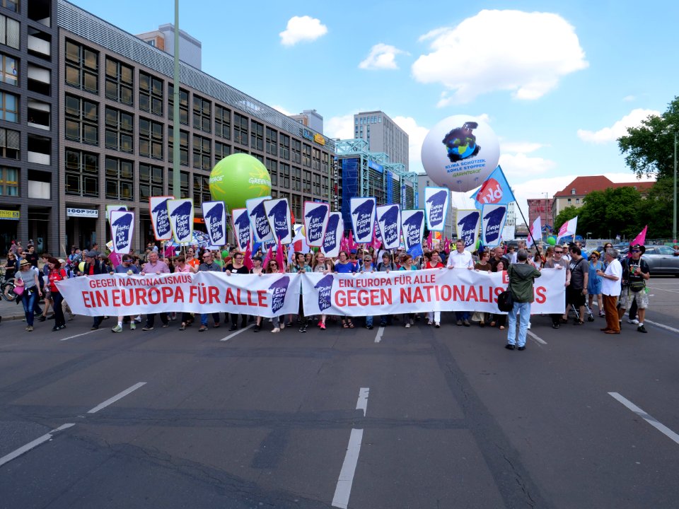 Front of the 1Europafüralle demonstration Berlin 17
