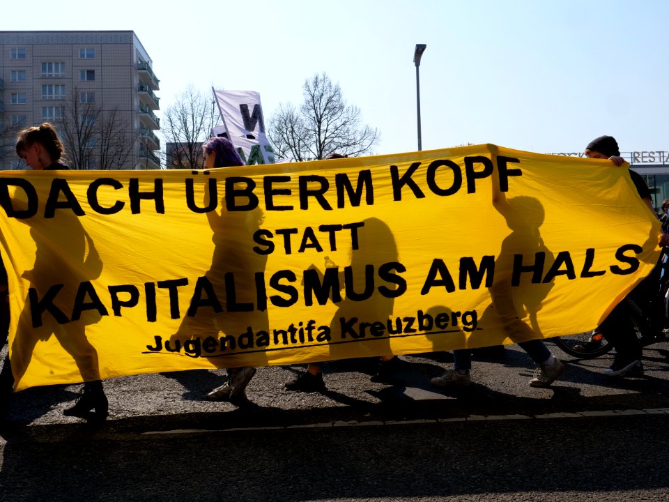 Front of the Mietenwahnsinn demonstration in Berlin 06-04-2019 11