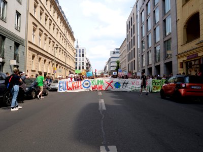 Front of the FridaysForFuture protest Berlin 24-05-2019 92