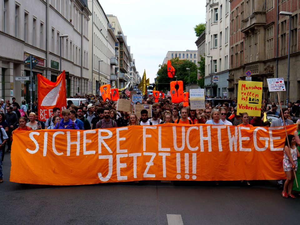 Front of the Seebrücke demonstration Berlin 06-07-2019 39