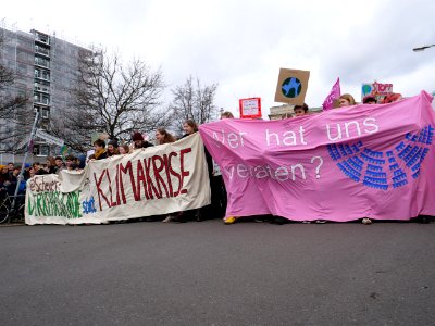 Front banner of the FridaysForFuture demonstration Berlin 15-03-2019 13
