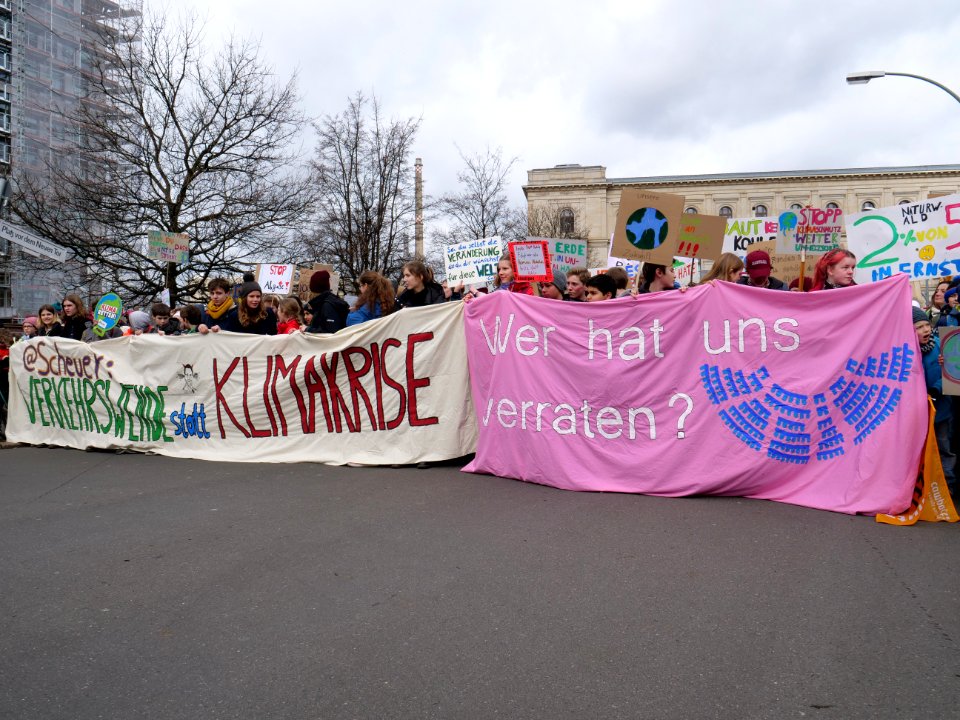 Front banner of the FridaysForFuture demonstration Berlin 15-03-2019 10