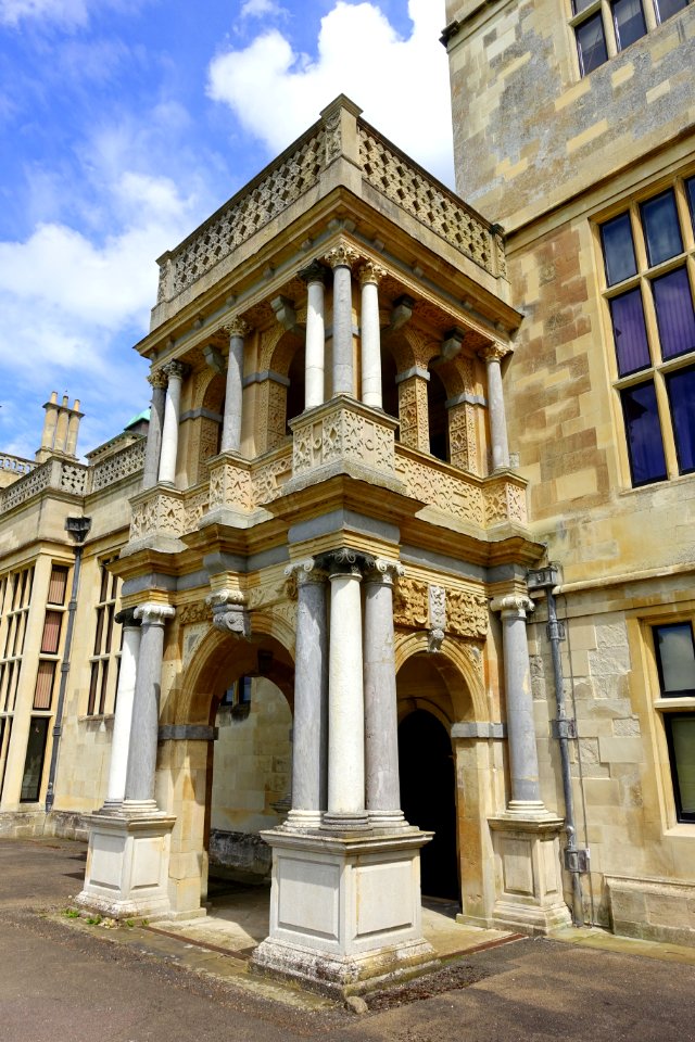 Front entry - Audley End House - Essex, England - DSC09465