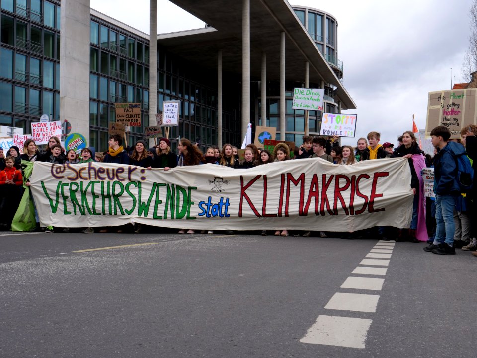 Front banner of the FridaysForFuture demonstration Berlin 15-03-2019 39
