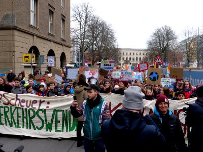 Front banner of the FridaysForFuture demonstration Berlin 15-03-2019 15
