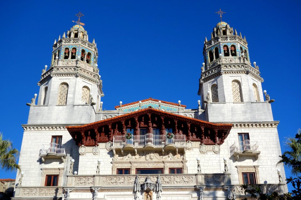 Front facade detail - Casa Grande (Hearst Castle) DSC06987