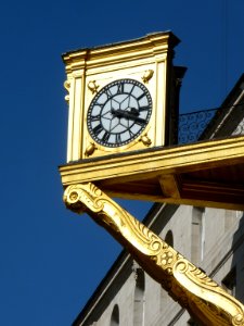 Front elevation, Leeds Civic Hall 08 photo