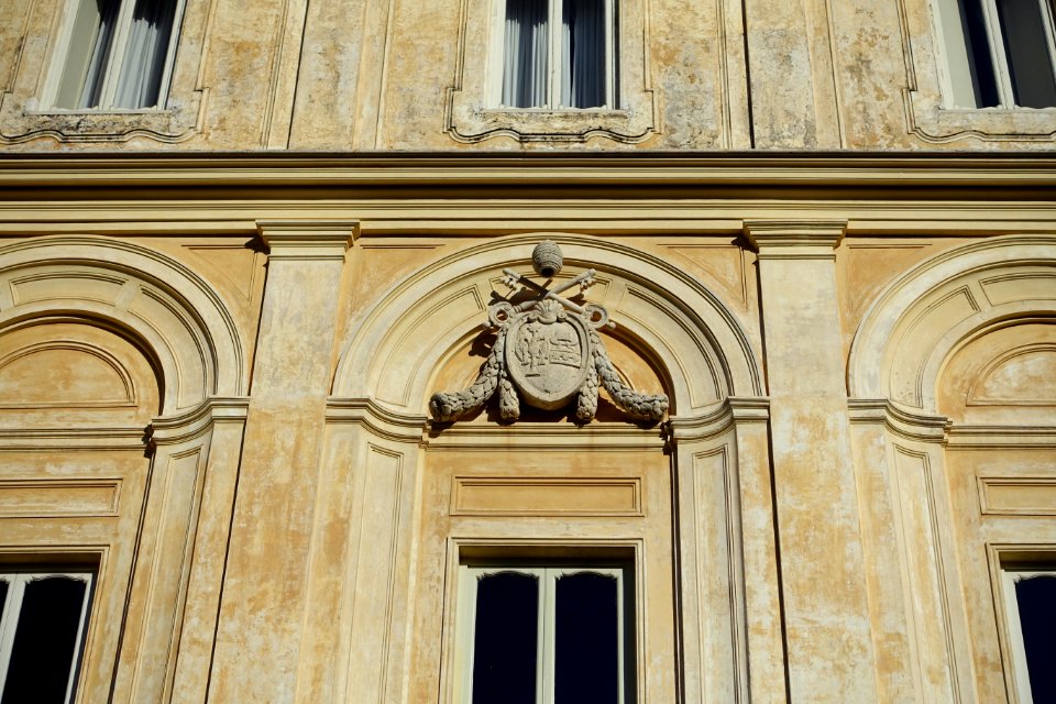 Front facade detail - Villa Grazioli - Grottaferrata, Italy - DSC02845